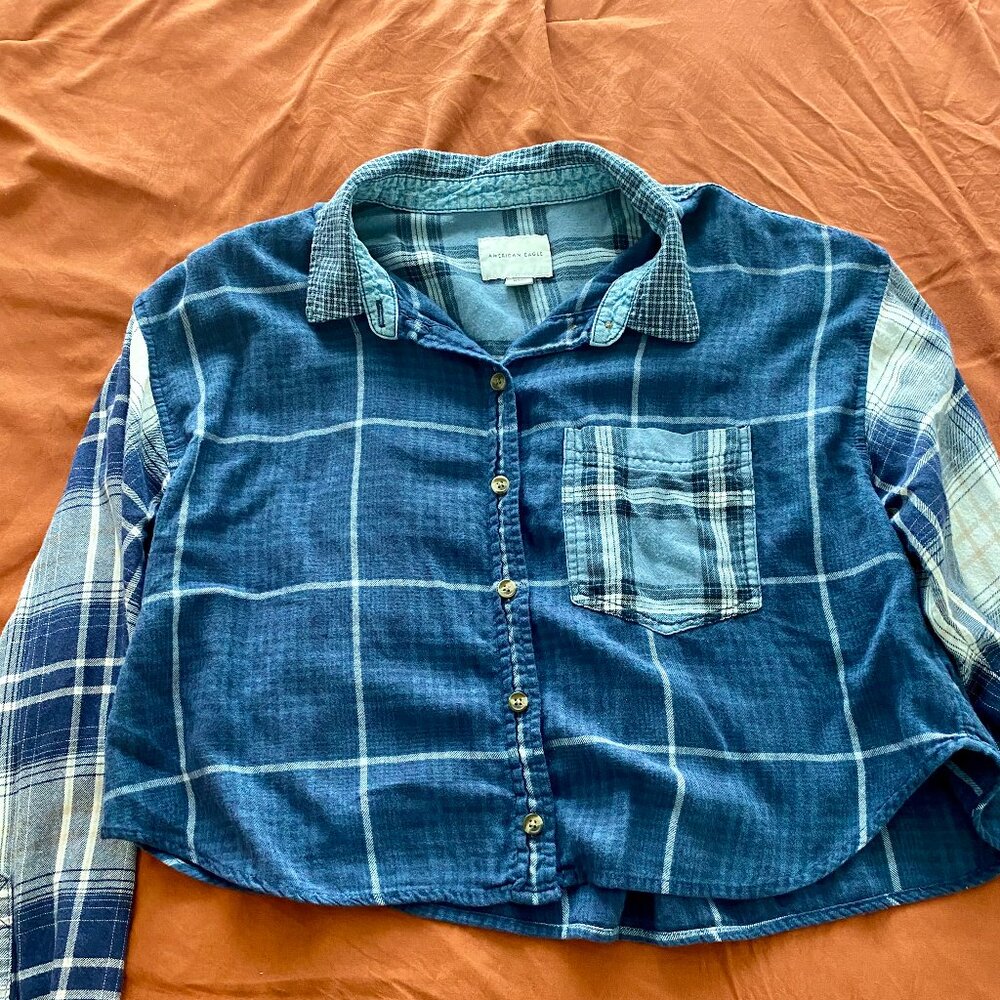 American Eagle crop top, long sleeve, size medium.